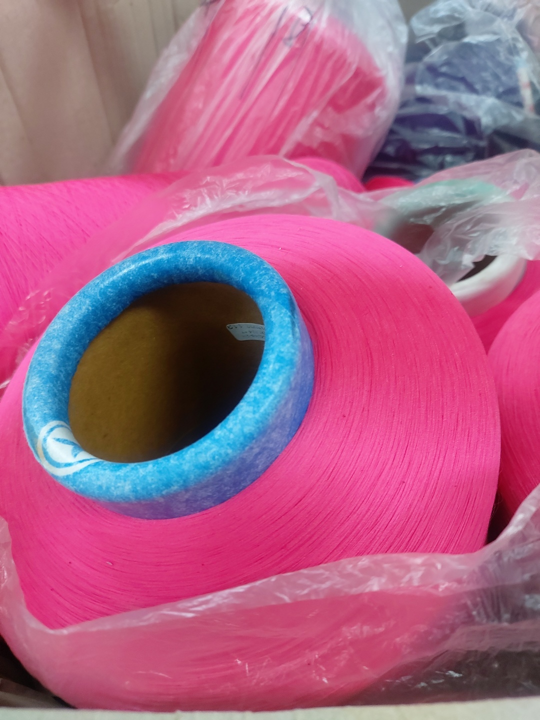 48761 - Dyed yarn stock Korea